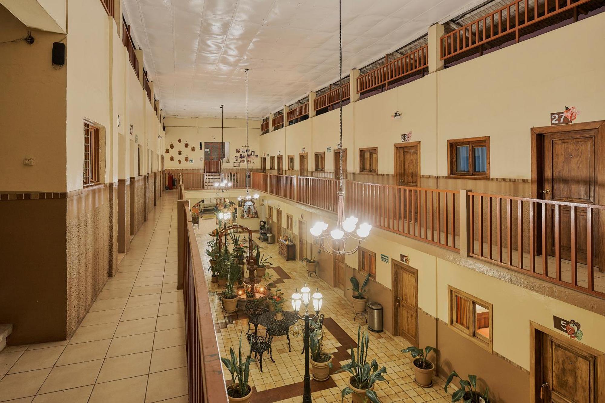 Hotel Cervantino Tapachula Exterior foto